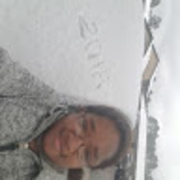 Meet your Posher, Rochelle - Picture 1 of 1